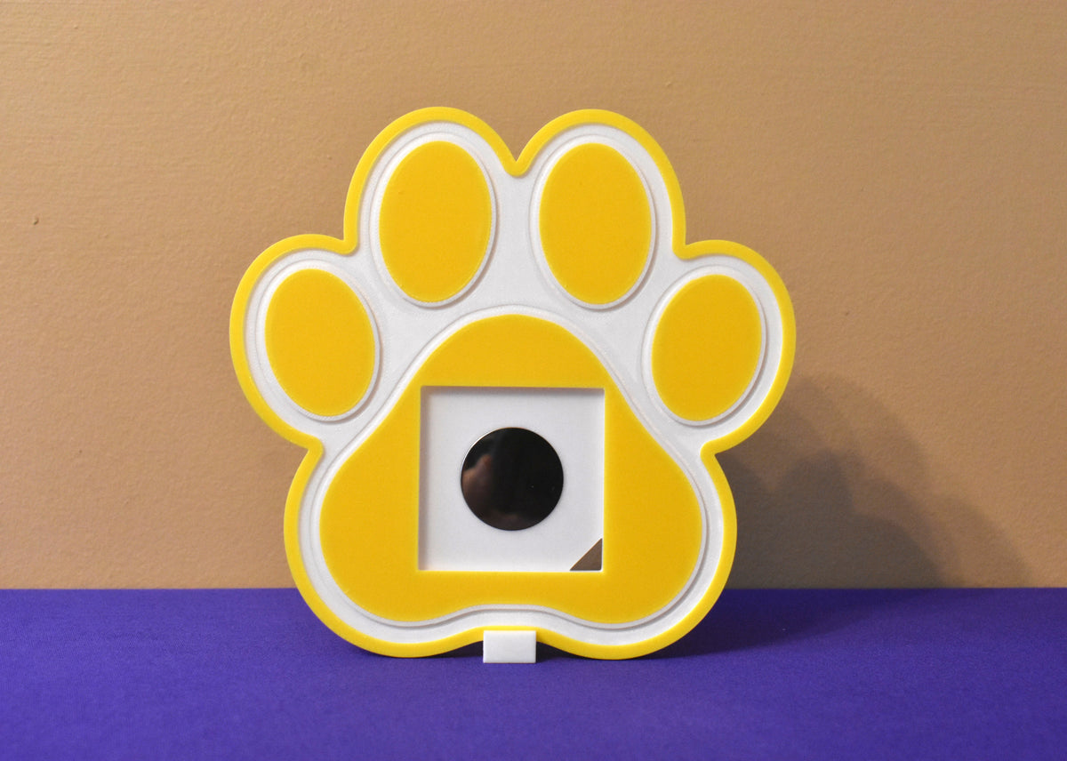 3D Printed Dog Paw 2x2 Magnet Frame
